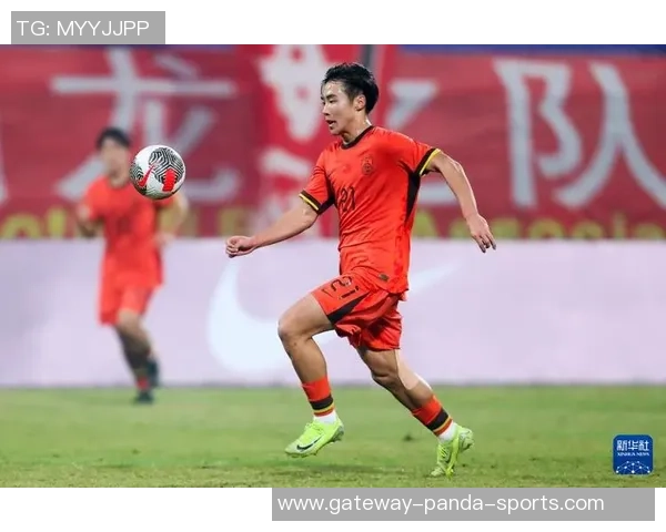 新一代球星崛起U17足球队队员展现青春风采与拼搏精神